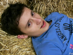Handsome gay masturbation at the hayloft